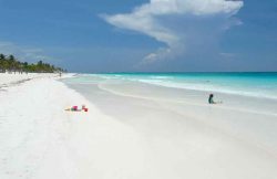 w5 Casa La Via : Beaches in the area 9